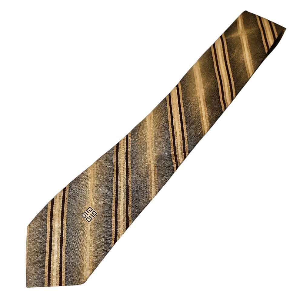 GIVENCHY TIE